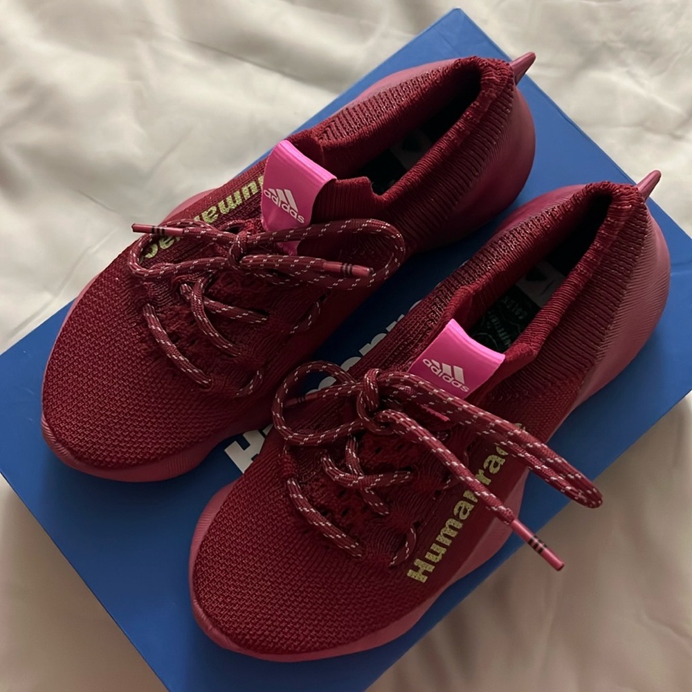 Human Race Adidas sichona